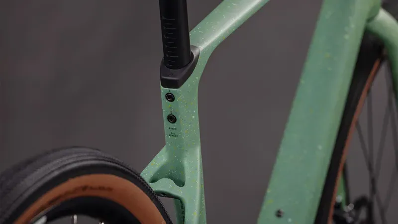 2026 Cube Nulane C:62 SLT Gravel Bike in Green Smoothie/Green-3