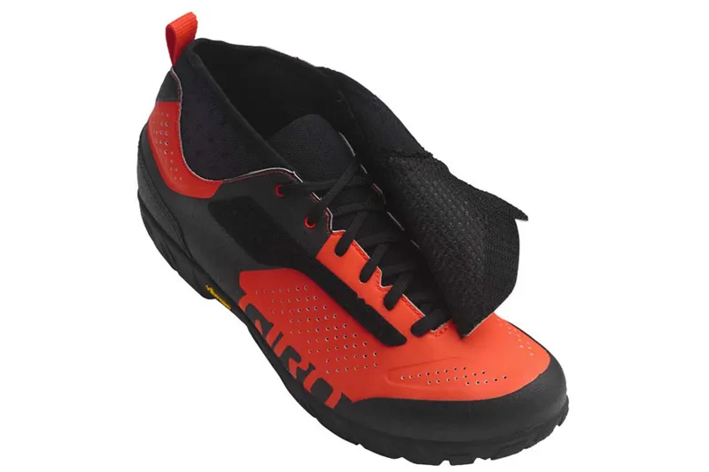 giro enduro shoes