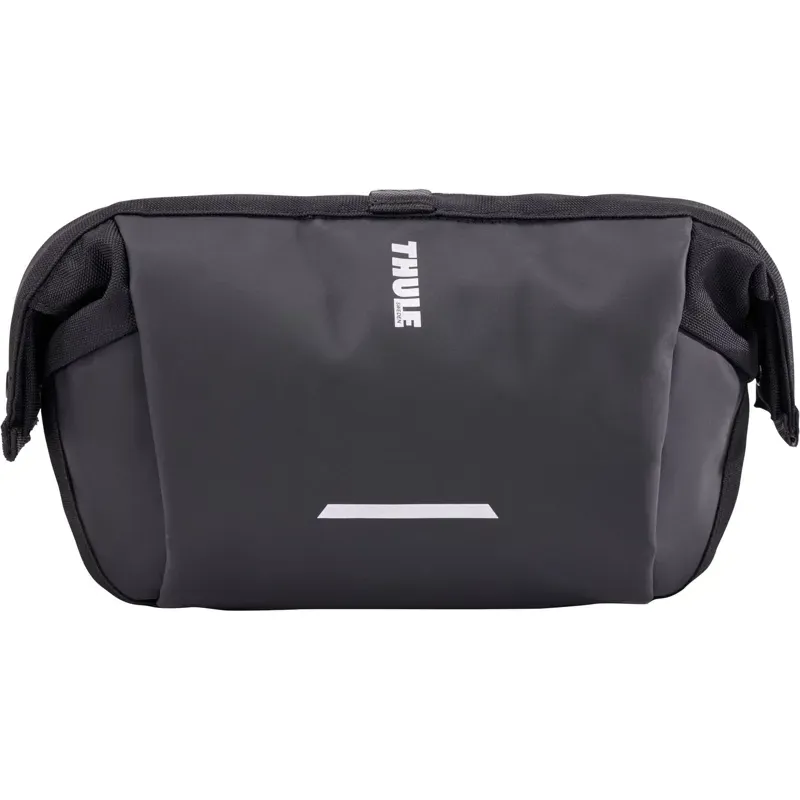Thule Chasm 2l Handlebar Bag in Black-1