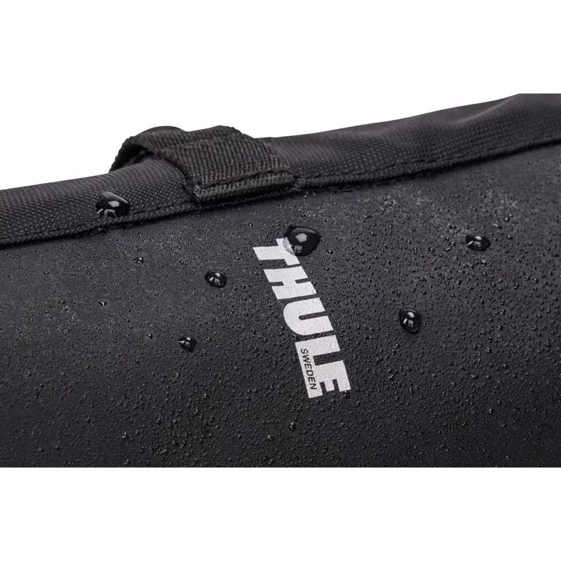 Thule Chasm 2l Handlebar Bag in Black-5