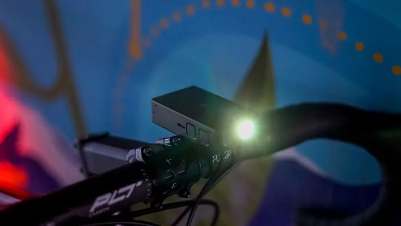 Tooo Cycling Front Camera / Light-8