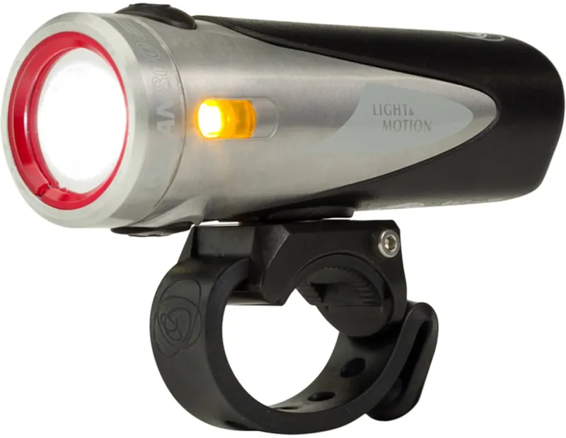 LIGHT and MOTION URBAN 800 LUMEN FRONT LIGHT. £119.99